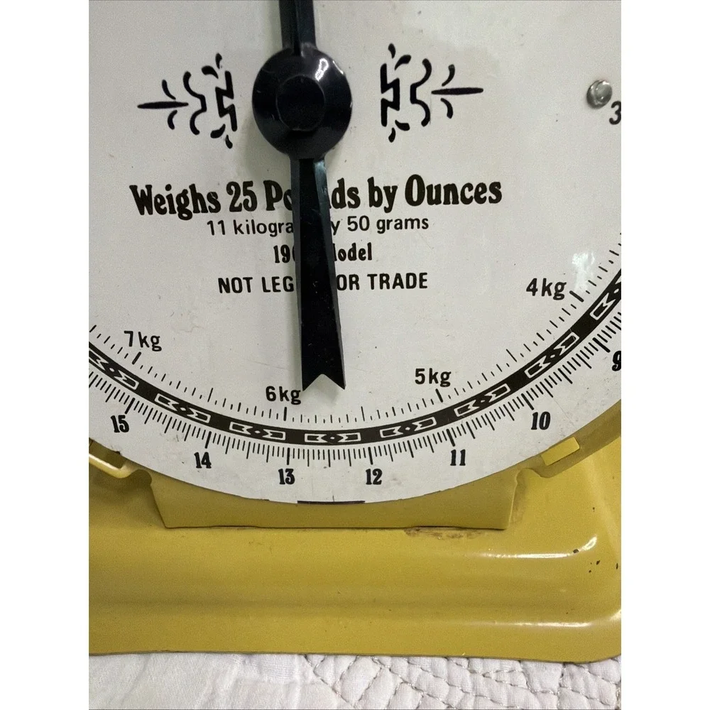 Vtg Sears Yellow Retro Kitchen Scale 1906 Model 25 Pounds By Ounces (works)